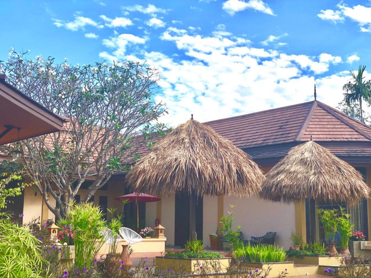 Calvary Home Mae Rim Exteriör bild